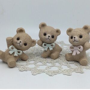 Home Interiors vintage Tan Teddy Bear Trio with Pastel Bows. Flip flop and Ann.